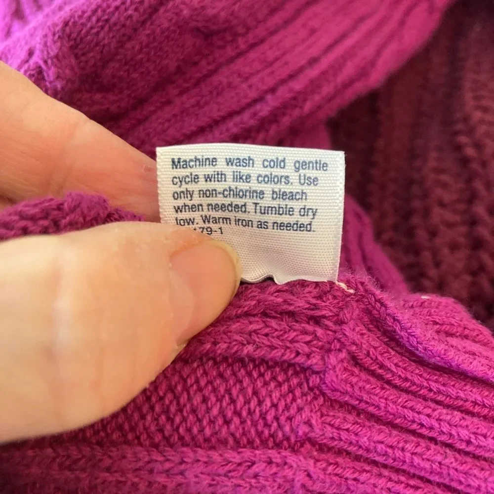 St. John's Bay Fuchsia Cotton Cable Knit Sweater preppy classic🍀